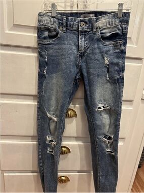 THREAD THEORY- Mens skinny Knee Shred Jeans 30 x 30